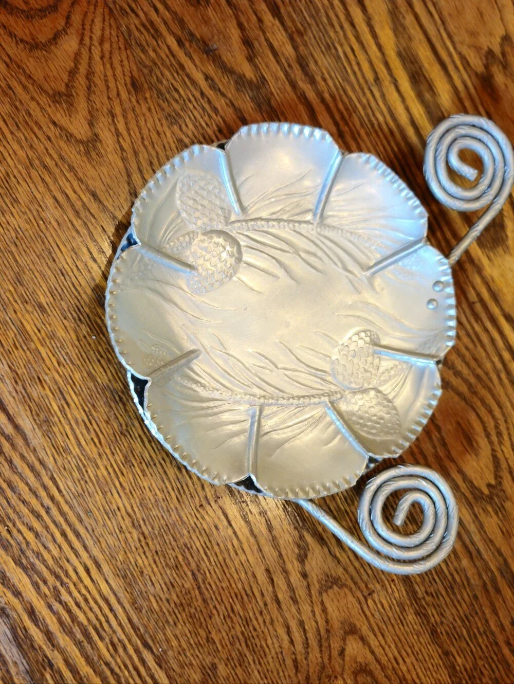 VINTAGE 1960 ALUMINUM CANDY DISHES (2l Embossed Pine Cones And Branches